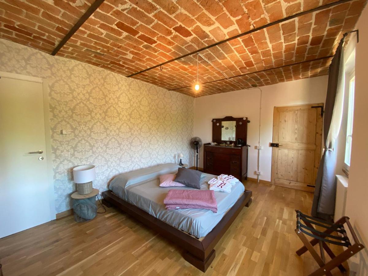 Bed and Breakfast Il Noccioletto à Mombaruzzo Extérieur photo