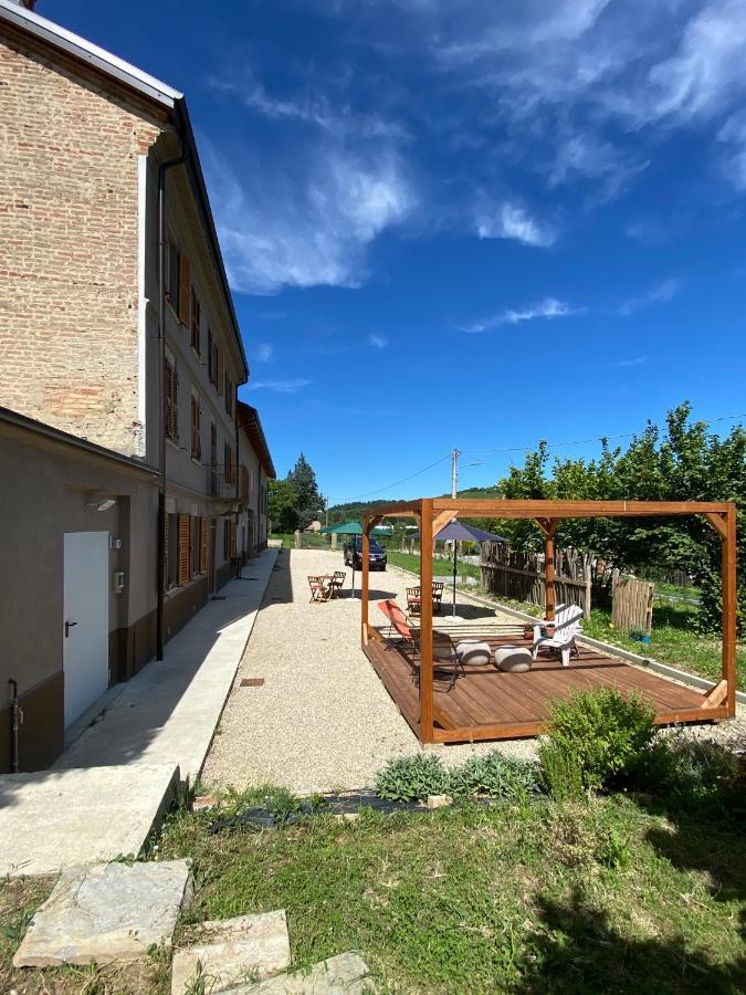 Bed and Breakfast Il Noccioletto à Mombaruzzo Extérieur photo